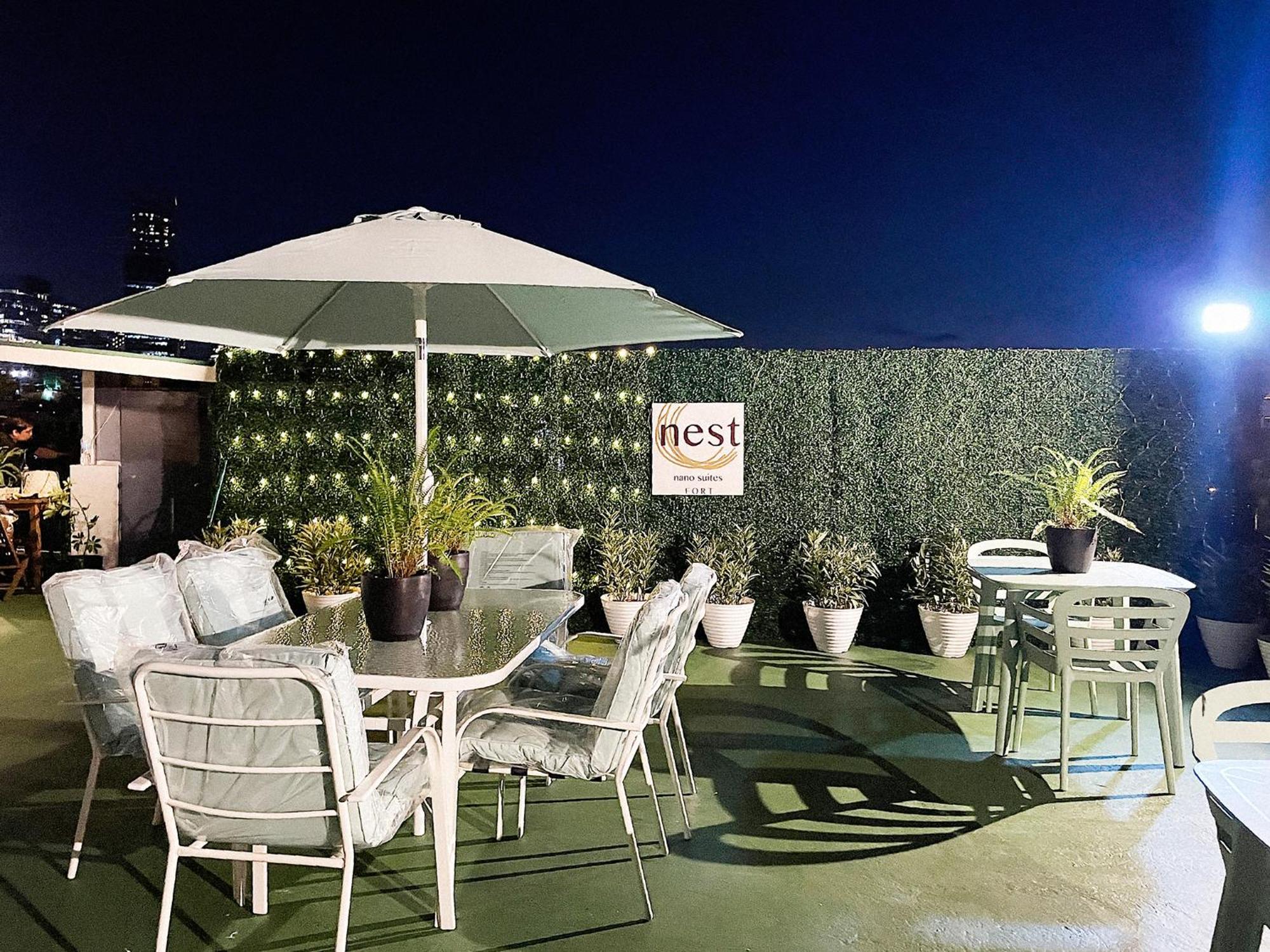 Nest Fort Bgc Макати Экстерьер фото